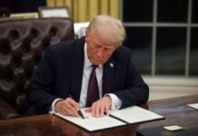 Trump elimina requisito de ideología de género en adopciones