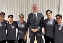 ¡Sin hijab! Futbolistas iraníes se reúnen con el Primer Ministro australiano quien les confirma asilo