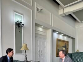 Washington mueve ficha en Venezuela: John Barrett aterriza con el plan de Donald Trump para impulsar la transición”