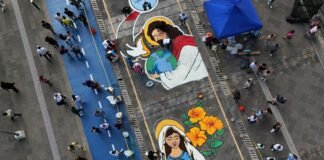 Crean la alfombra de sal más grande de Centroamérica en Semana Santa
