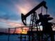 OPEP+ evalúa otro aumento en la oferta petrolera