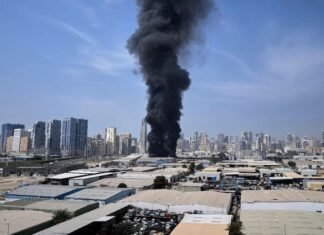 Tensión en Emiratos Árabes Unidos: Irán lanza 4 misiles de crucero y activan alerta de defensa aérea