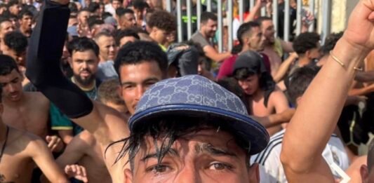 ¿Otra vez España?: ¡Emergencia en la frontera! CENTENARES de inmigrantes vuelven a cruzar ilegalmente hacia Ceuta (Análisis)