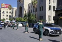 Dos bombas explotan cerca del hotel donde se hospedaba Emmanuel Macron en Damasco: reportan 18 heridos