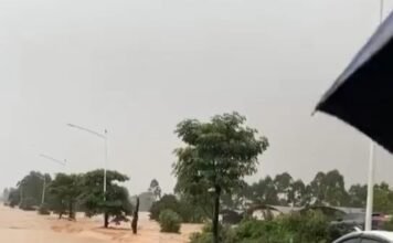 China usa drones para rescatar personas atrapadas por inundaciones
