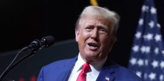 Trump afirma que informe desclasificado de la CIA revela capacidad del chavismo para manipular elecciones electrónicas