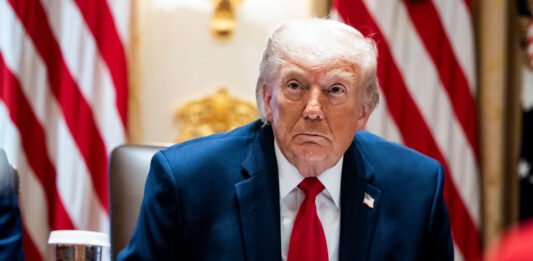 EEUU impone NUEVOS aranceles a 60 países y reactiva la guerra comercial