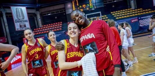 Dos exNBA se declaran mujeres para exhibir lo absurdo de las reglas del básquet femenino