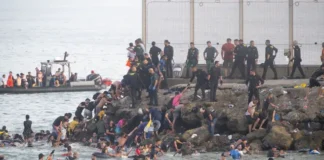 Ceuta, al límite este fin de semana: personas duermen en la calle mientras las estructuras de acogida se desbordan