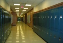 Florida incorpora un nuevo plan educativo sobre el comunismo y sus consecuencias históricas