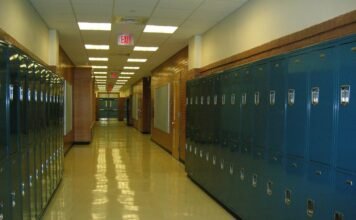 Florida incorpora un nuevo plan educativo sobre el comunismo y sus consecuencias históricas