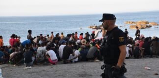 CEUTA: Trabajadora de aseo urbano estalla contra Sánchez.
