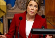 Indignante: Healey amplía el acceso al aborto en Massachusetts