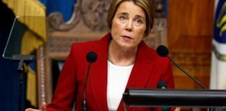 Indignante: Healey amplía el acceso al aborto en Massachusetts
