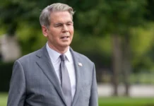 SCOTT BESSENT: EL REGIMEN IRANÍ ESTÁ ACABADO.